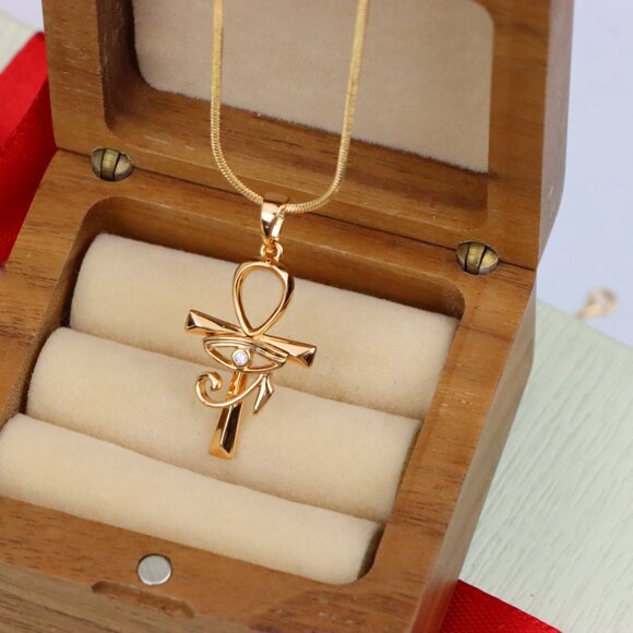 "Eye of Horus Rose Gold Pendant with Ankh Symbol for Protection, XPPT1535 - Picture 5 of 13